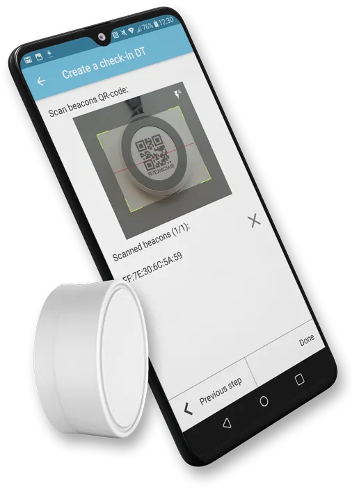 The ViLOG mobile app scanning a BLE beacon QR code